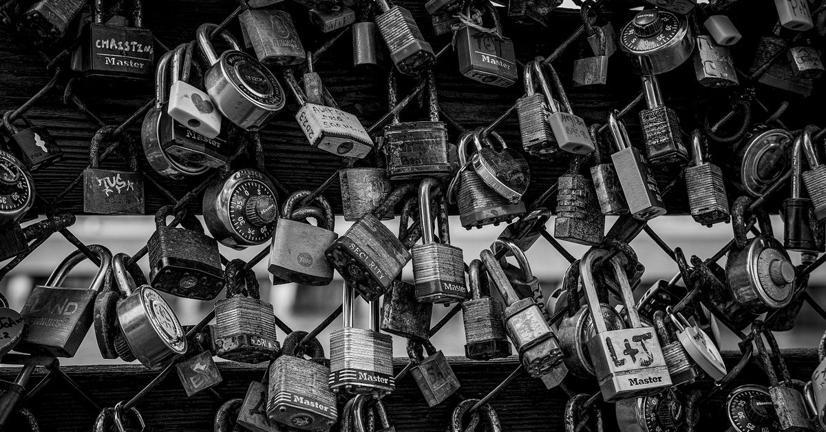 locksmith shop keys — Expert Pro Locksmith