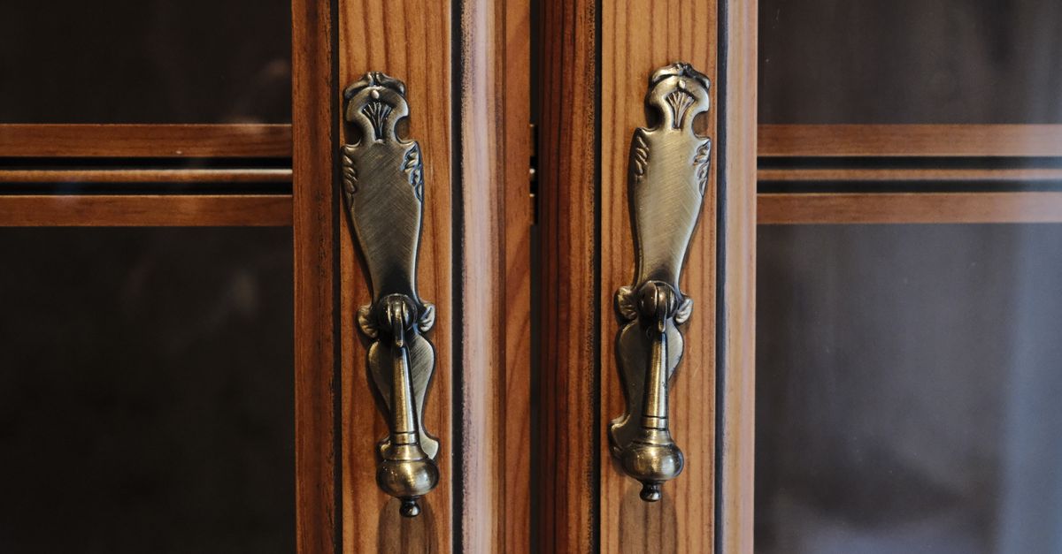 door security hardware — Expert Pro Locksmith